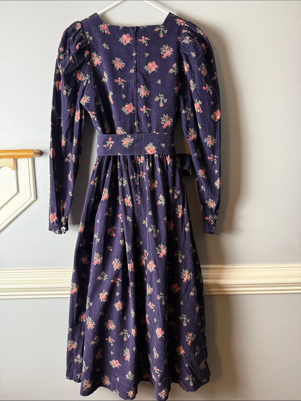 Vintage 80s Laura Ashley Navy Long-Sleeve Floral Maxi Dress with Pink Rose Print - Picture 4 of 8